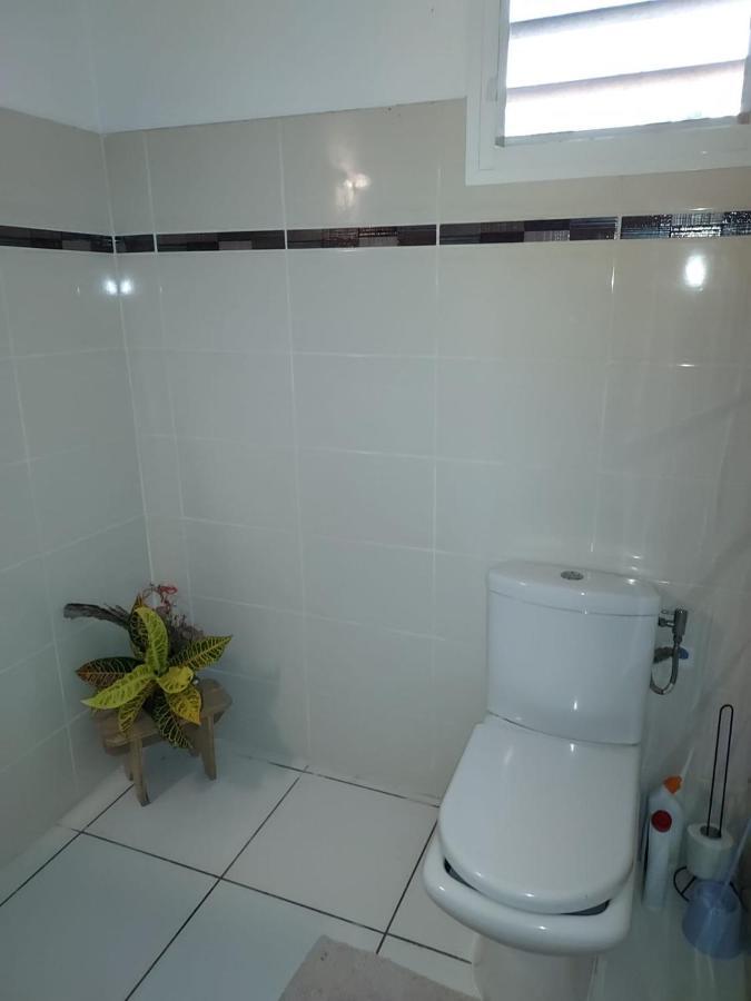 Kaz A Fruit A Pain Appartement Sainte-Anne  Buitenkant foto